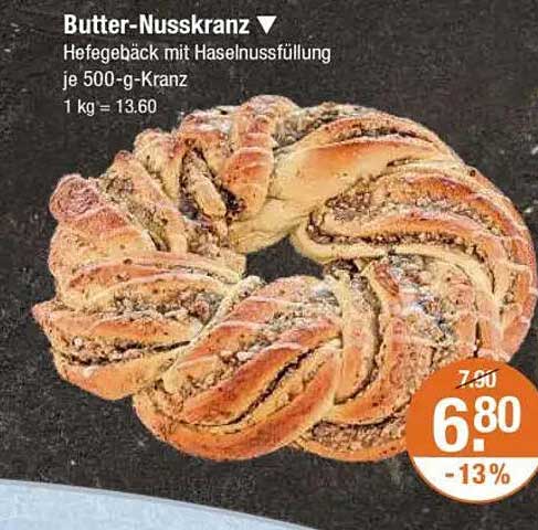 Butter-Nusskranz - Hefeg gebäck mit Haselnussfüllung