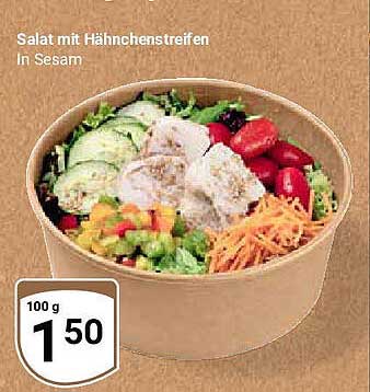 Salat mit Hähnchenstreifen in Sesam