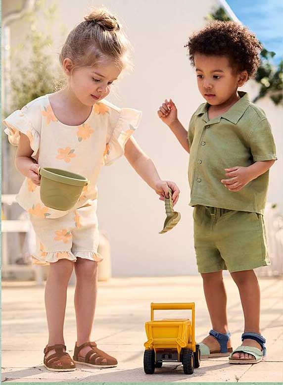 Kreatives Spielzeug-Set für Kinder – Sandkasten und Gartenfreund