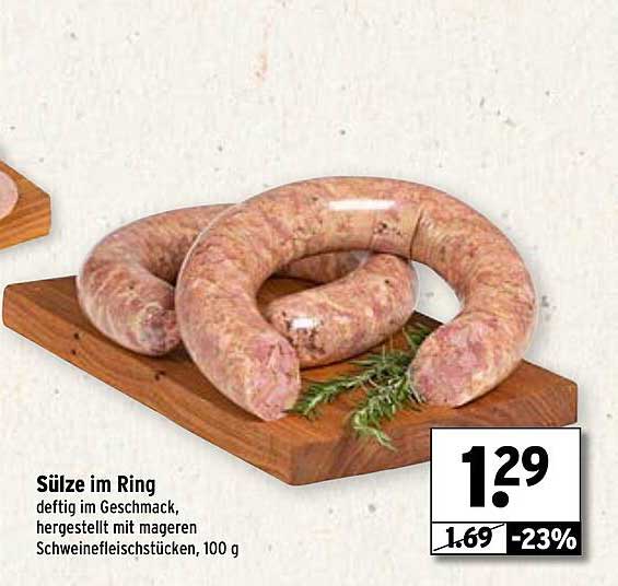 Sülze im Ring - deftig im Geschmack, hergestellt mit mageren Schweinefleischstücken, 100 g