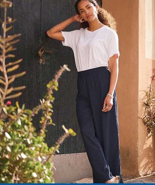 Bequeme Damen-Mode-Kombination für den Sommer