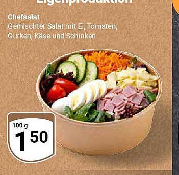 Chefsalat - Gemischter Salat mit Ei, Tomaten, Gurken, Käse und Schinken
