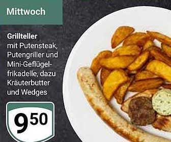 Grillteller mit Putensteak, Putengriller und Mini-Geflügelfrikadelle, dazu Kräuterbutter und Wedges
