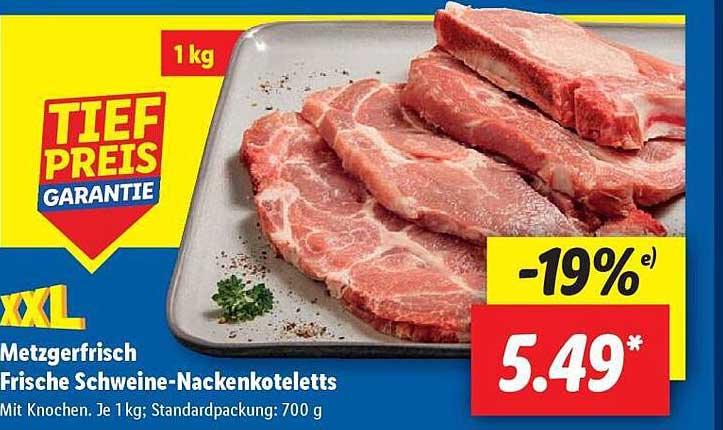 Frische Schweine-Nackensteaks mit Knochen - 1 kg