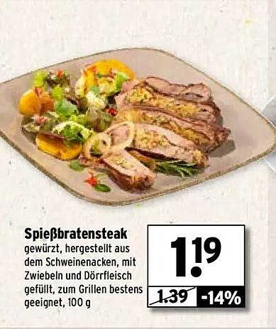 Spießbratensteak gewürzt, hergestellt aus dem Schweinenacken, mit Zwiebeln und Dörrfleisch gefüllt, zum Grillen bestens geeignet, 100 g