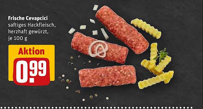 Frische Cevapcici - saftiges Hackfleisch, herzhaft gewürzt, je 100 g
