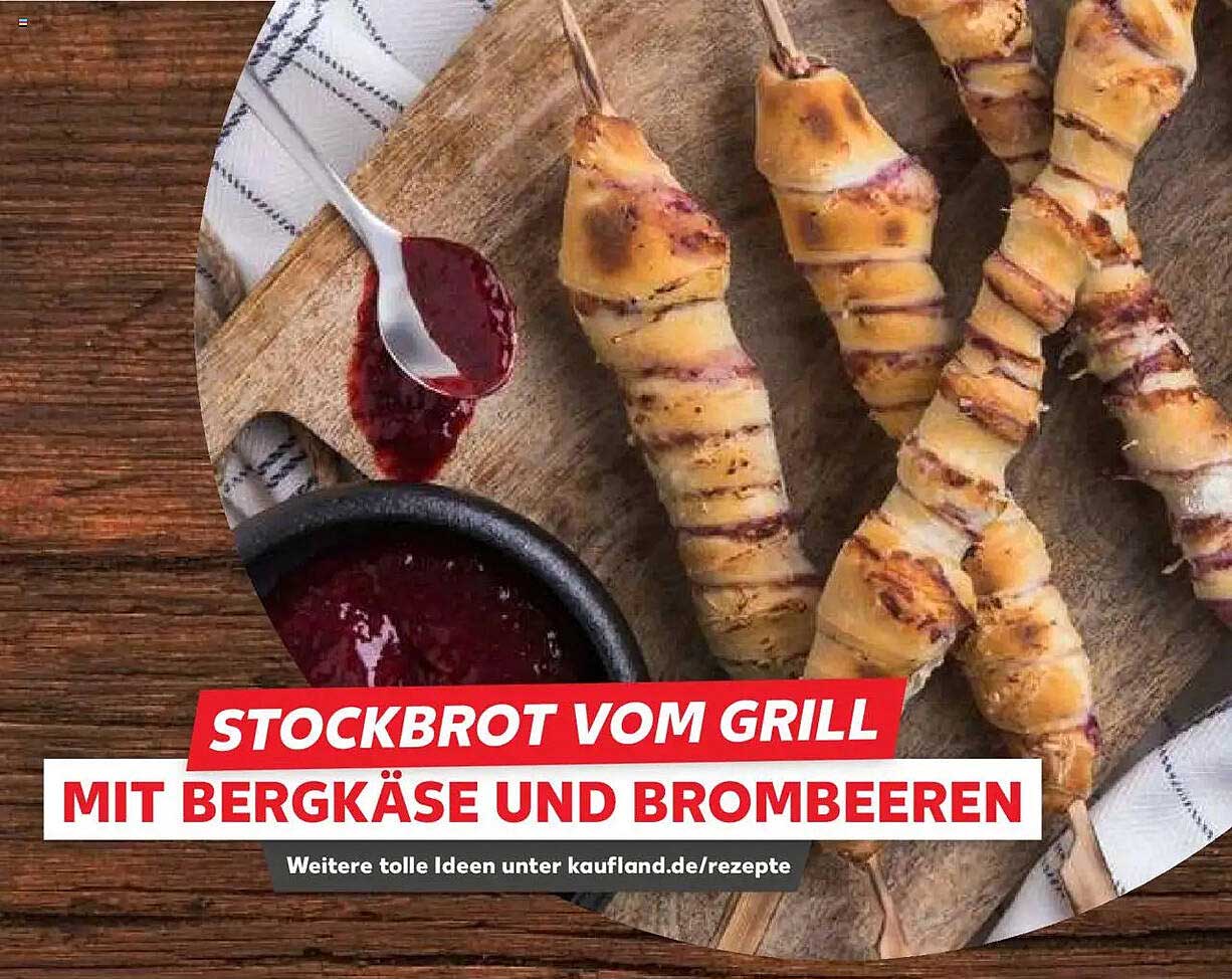 STOCKBROT VOM GRILL MIT BERGKÄSE UND BROMBEEREN