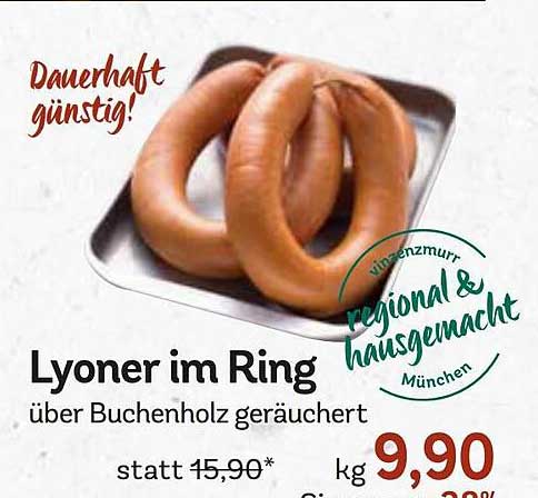 Lyoner im Ring über Buchenholz geräuchert