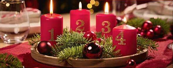 Adventskerzen-Set mit Dekoration