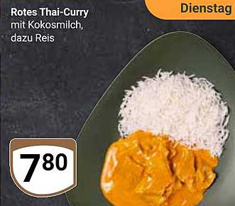 Rotes Thai-Curry mit Kokosmilch, dazu Reis