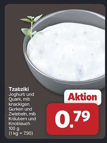 Tzatziki - Joghurt und Quark mit knackigen Gurken und Zwiebeln