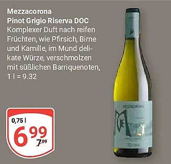 Mezzacorona Pinot Grigio Riserva DOC Komplexer Duft nach reifen Früchten, wie Pfirsich, Birne und Kamille, im Mund delikate Würze, verschwommeln mit süßlichen Barriquenoten, 1 l = 9.32