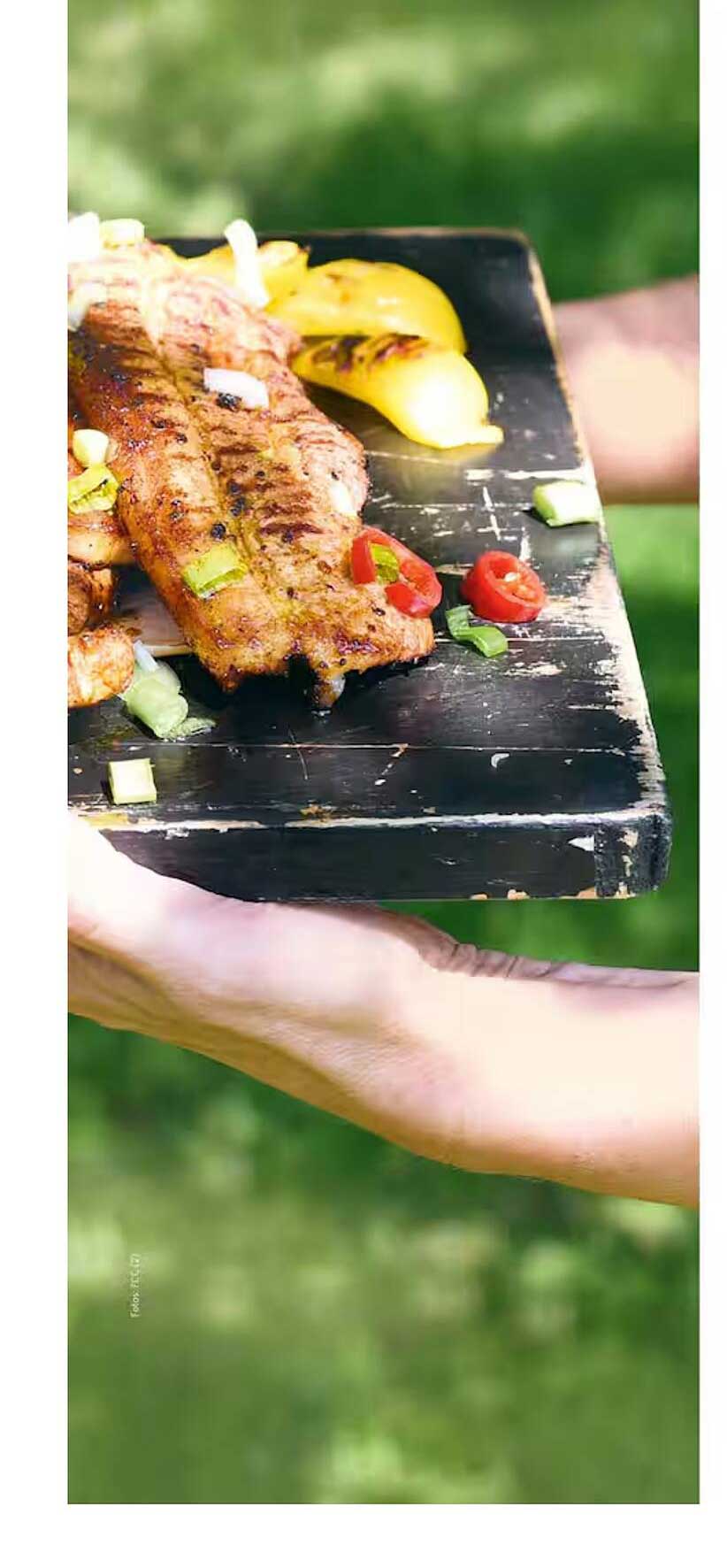 Grillgenuss - Saftige Steaks mit aromatischem Gemüse