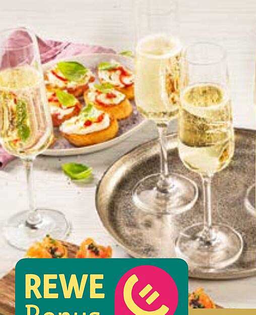 Feine Snacks und prickelnde Getränke für Ihre Feier