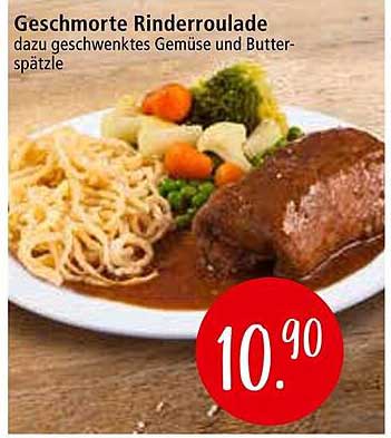 Geschmorte Rinderroulade dazu geschwenktes Gemüse und Butterspätzle