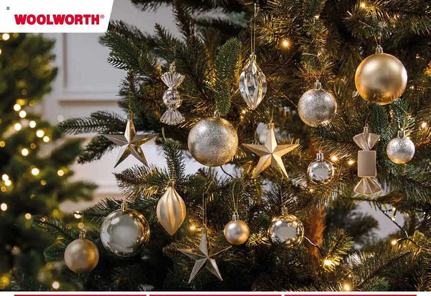 Wunderschöne Weihnachtsbaum-Dekoration in Gold und Silber