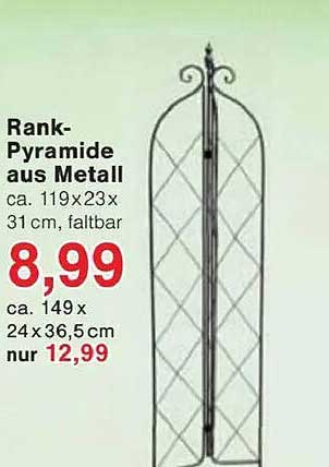 Rank-Pyramide aus Metall