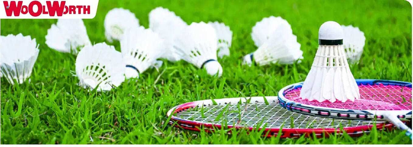 Badminton Set mit Schlägern und Federbällen