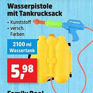 Wasserpistole mit Tankrucksack