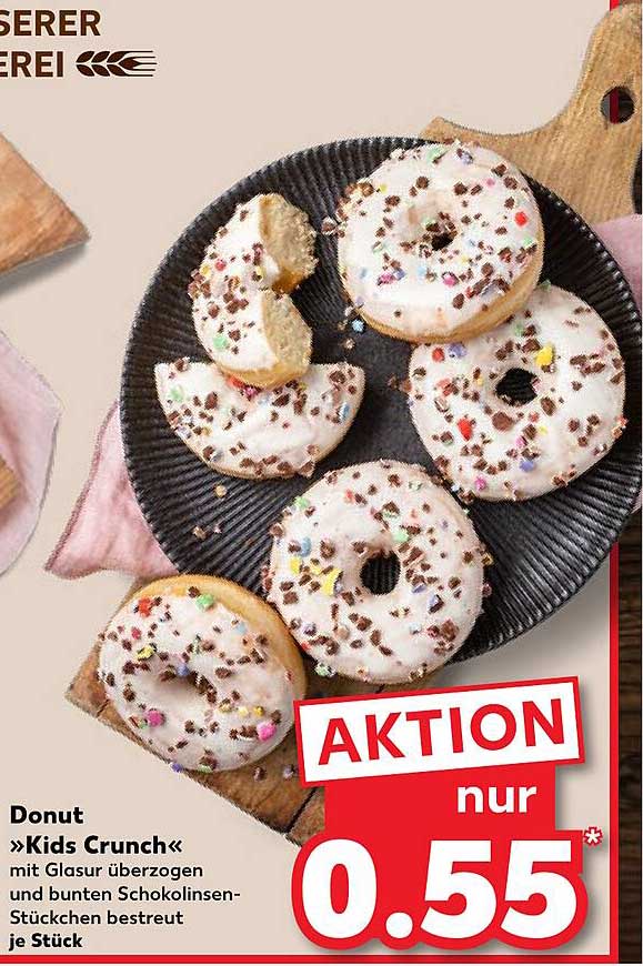 Donut »Kids Crunch« mit Glasur überzogen und bunten Schokolinsen-Stückchen bestreut - nur 0,55* je Stück