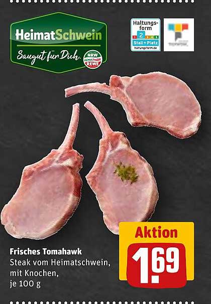 Frisches Tomahawk Steak vom HeimatSchwein, mit Knochen, je 100 g