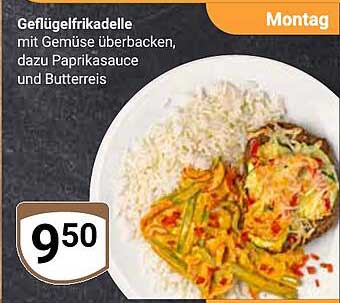 Geflügelfrikadelle mit Gemüse überbacken, dazu Paprikasauce und Butterreis