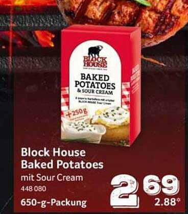 Block House Baked Potatoes mit Sour Cream