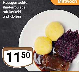Hausgemachte Rinderroulade mit Rotkohl und Klößen
