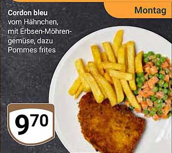 Cordon bleu vom Hähnchen, mit Erbsen-Möhrengemüse, dazu Pommes frites