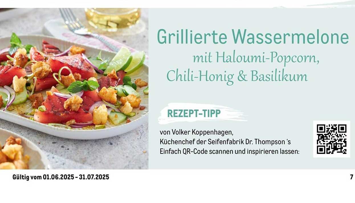 Gegrillte Wassermelone mit Haloumi-Popcorn, Chili-Honig & Basilikum