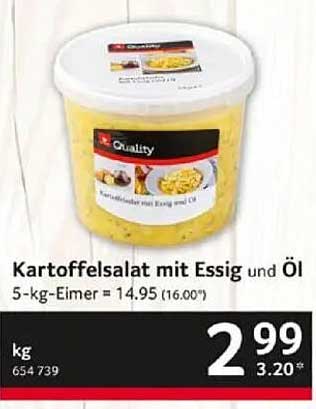 Kartoffelsalat mit Essig und Öl