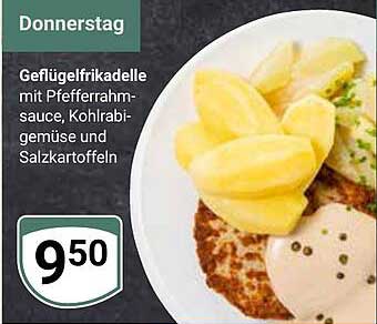 Geflügelfrikadelle mit Pfefferrahm-sauce, Kohlrabi-gemüse und Salzkartoffeln
