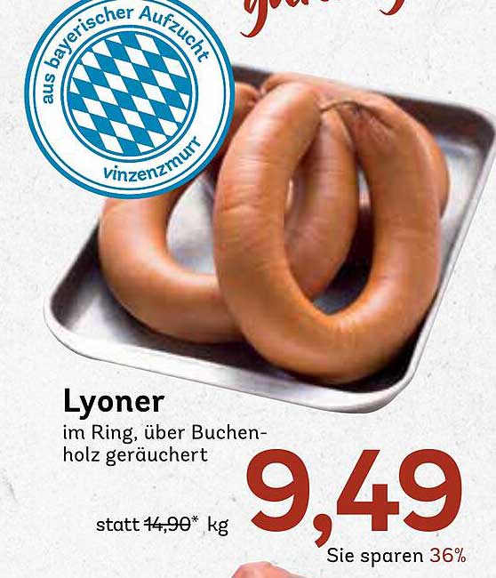 Lyoner im Ring, über Buchenholz geräuchert