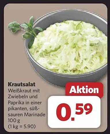 Krautsalat mit Zwiebeln und Paprika in einer pikanten, süß-sauren Marinade